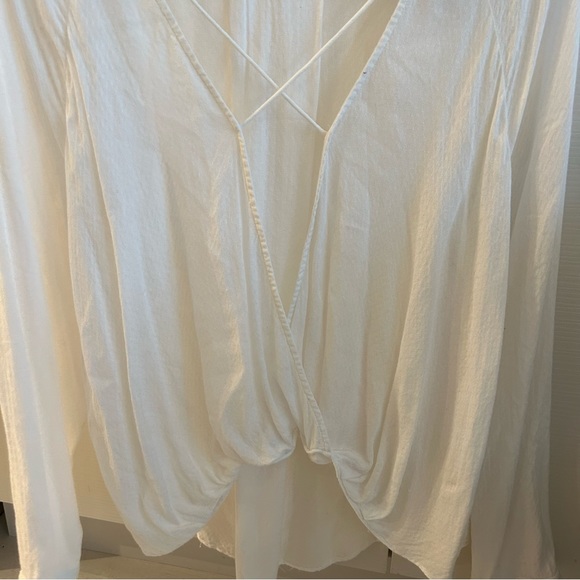 White long flow top from Urban Outfitters - Picture 2 of 5